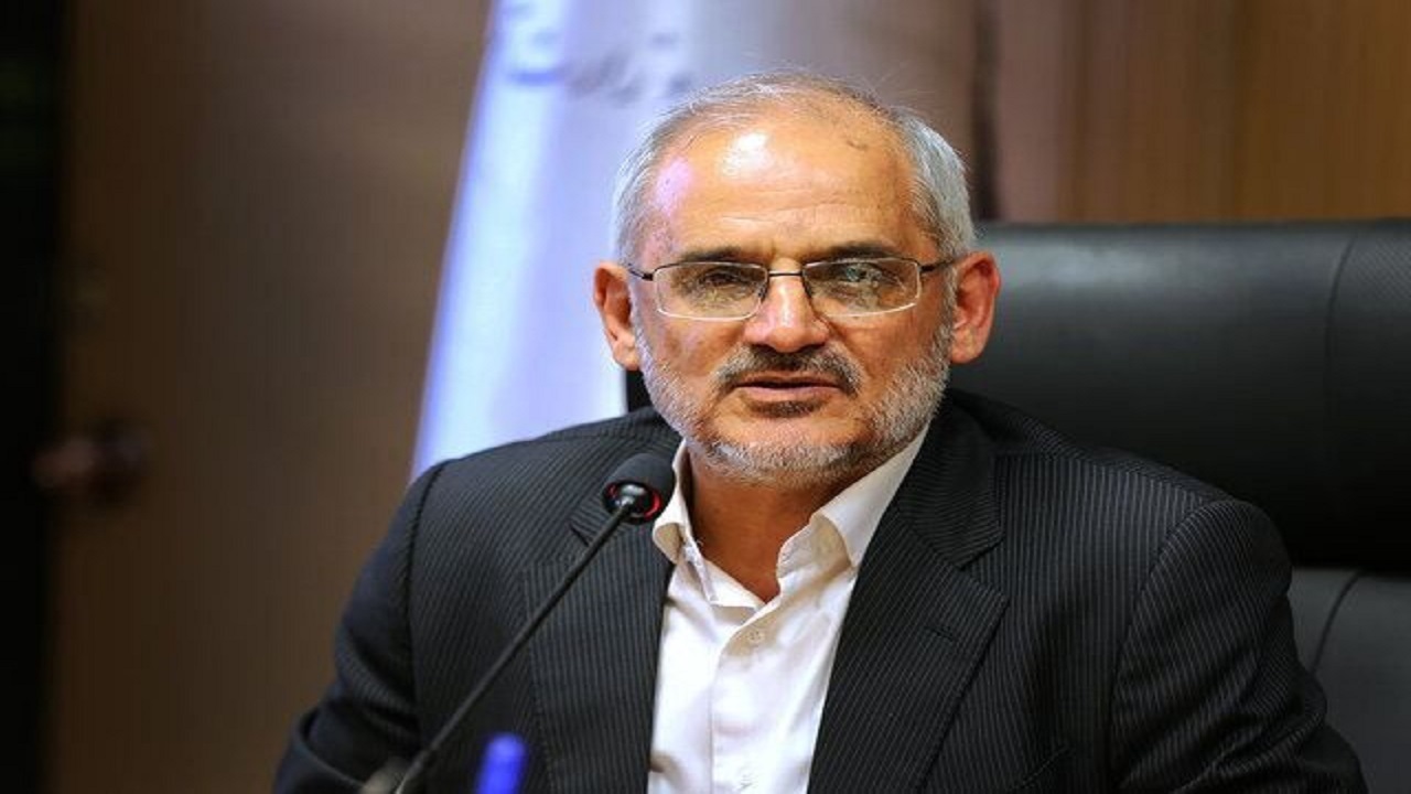 کدام دانش آموزان از بهمن ماه باید به مدرسه بروند؟