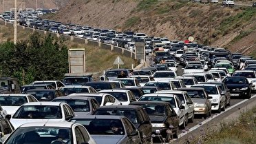 حدود ۸۰۰ هزار خودرو وارد این استان شد.