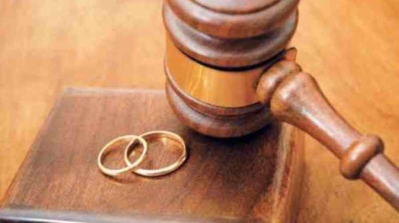 از ابتدای امسال تا کنون ٣ هزارو٣١٨ طلاق در گیلان ثبت شد.